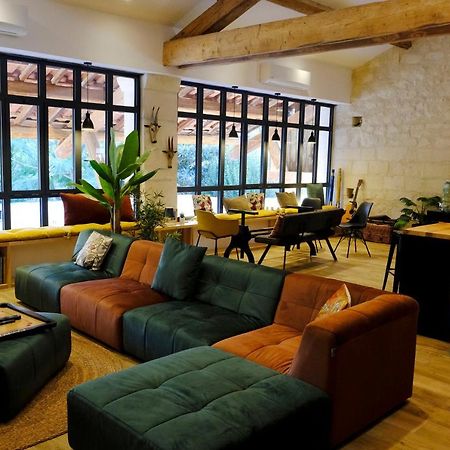 Le Loft De La Grange Bed and Breakfast Arles Buitenkant foto