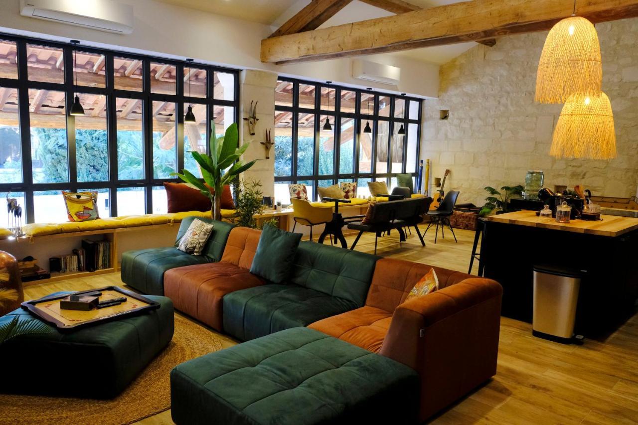 Le Loft De La Grange Bed and Breakfast Arles Buitenkant foto