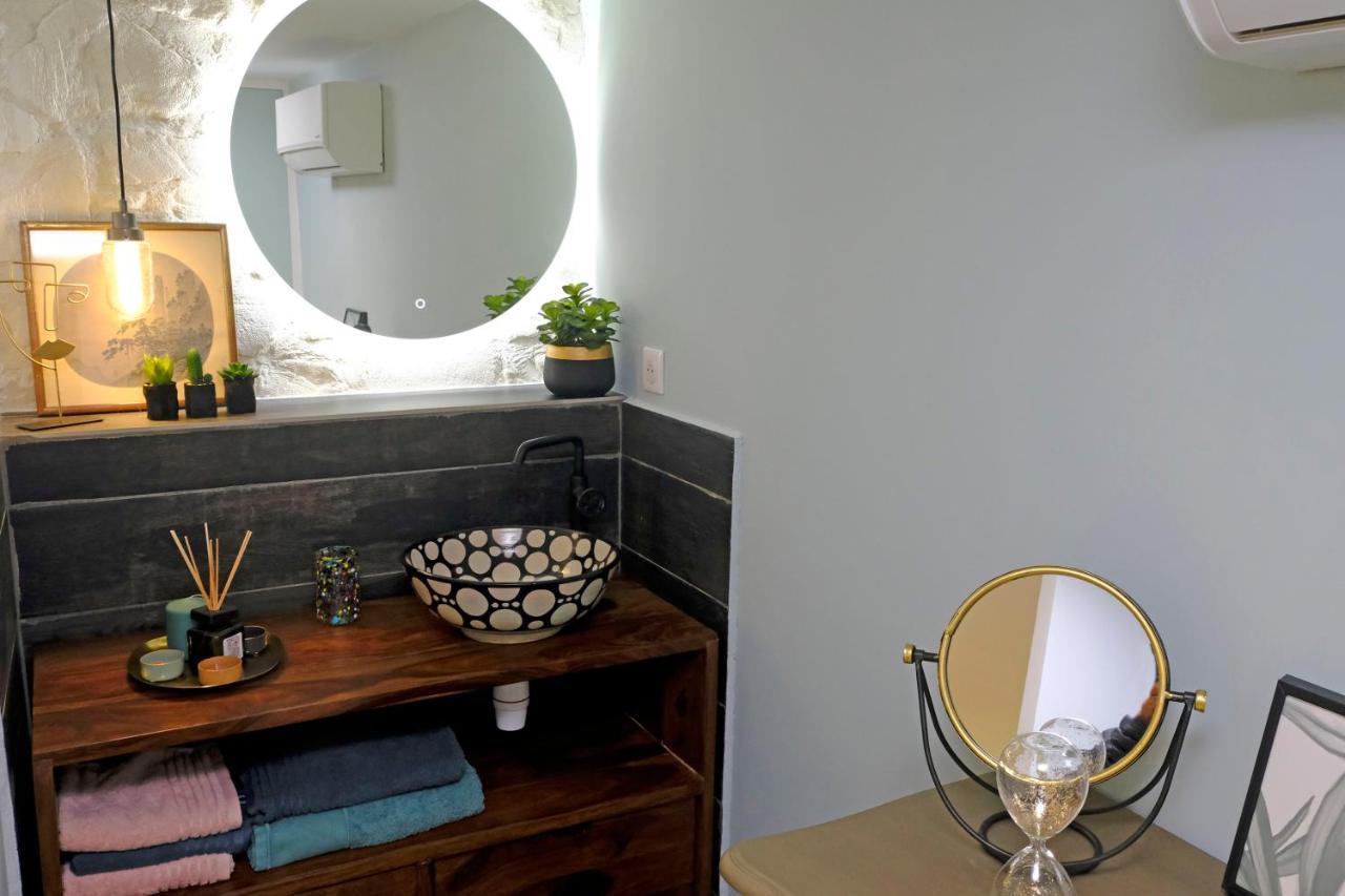 Le Loft De La Grange Bed and Breakfast Arles Buitenkant foto